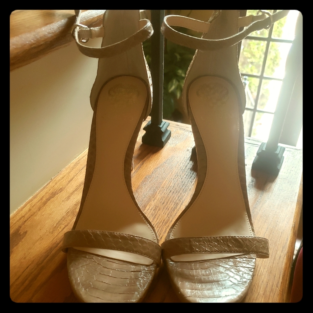 NEW! Vince Camuto High Heeled Taupe Sandals